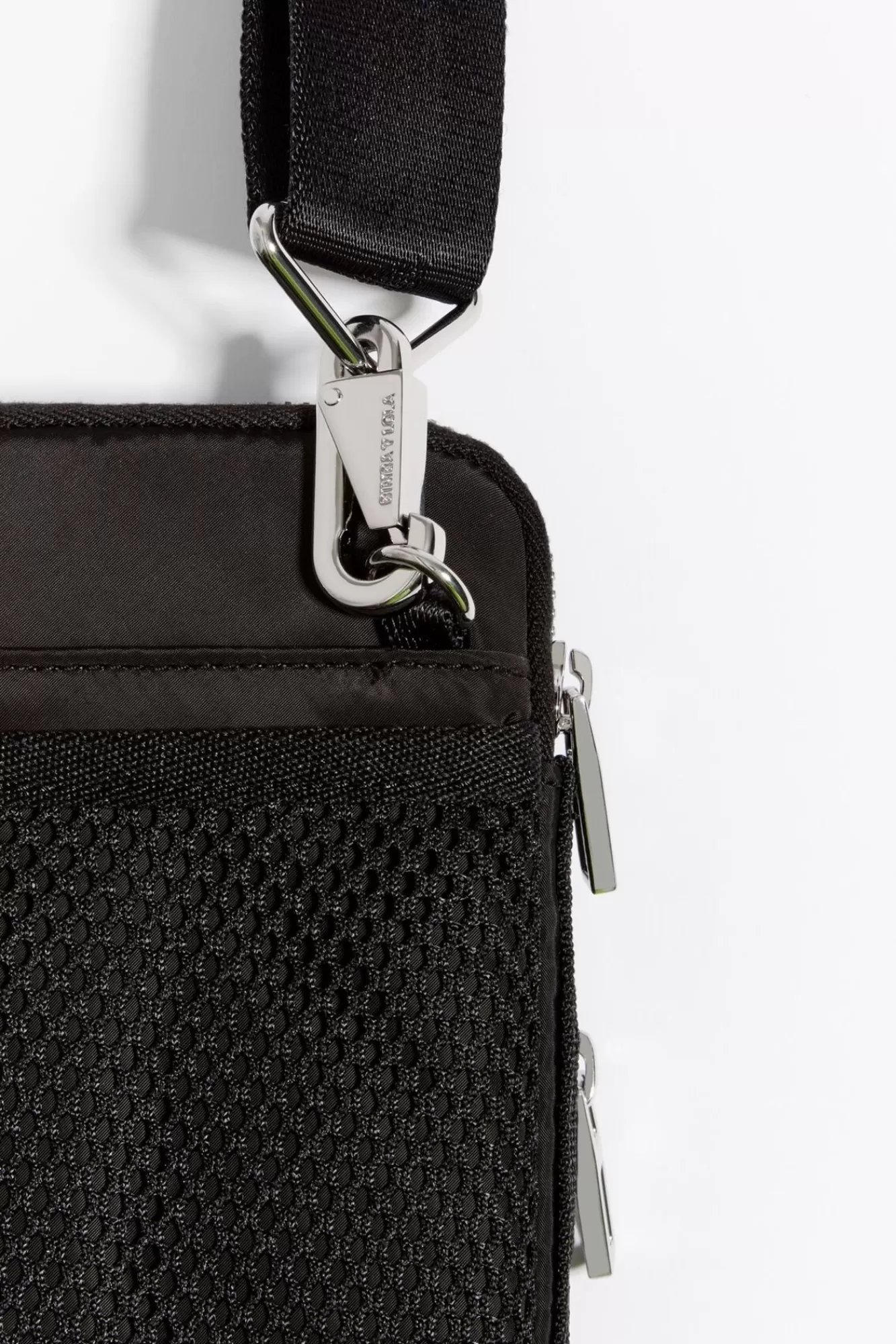 BIMBA Y LOLA Minibolso Nylon Negro Sale